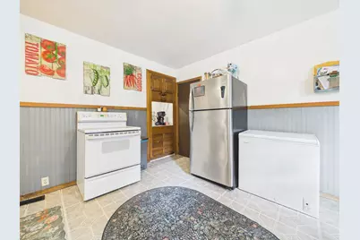 307 N 6th Street, Cambridge, OH 43725 - Photo 9