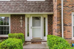 614 Dlyn St, Columbus, OH 43228 - Photo 47