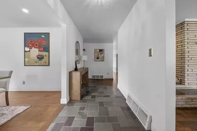 2424 Beverly Place, Columbus, OH 43209 - Photo 23