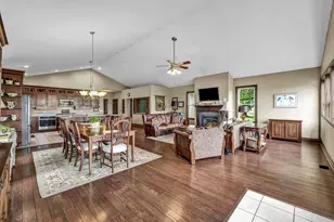6090 Junk Rd, Mount Sterling, OH 43143 - Photo 5