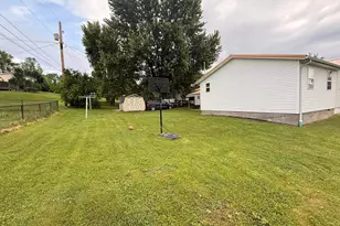 9859 Indian Lake Rd, Byesville, OH 43723 - Photo 3