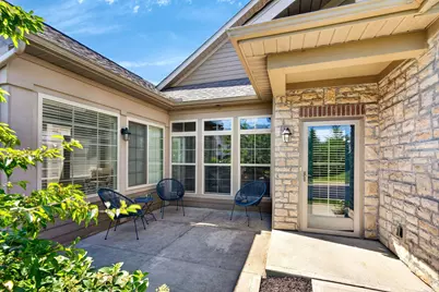 402 Stoneshire Loop, Pataskala, OH 43062 - Photo 5