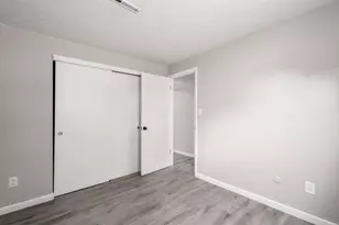2498 Newburgh Dr, Columbus, OH 43219 - Photo 23