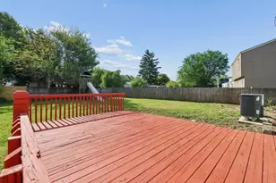 1300 Laurel Green Pl, Galloway, OH 43119 - Photo 29
