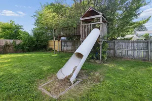 1300 Laurel Green Pl, Galloway, OH 43119 - Photo 31