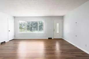 72 Lake Dr SW, Pataskala, OH 43062 - Photo 5