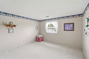 1750 Flinthill Dr, Columbus, OH 43223 - Photo 19
