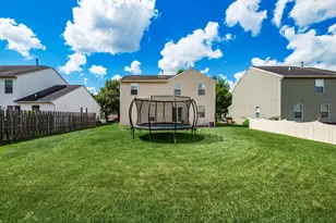 5782 Camhurst Ct, Galloway, OH 43119 - Photo 3