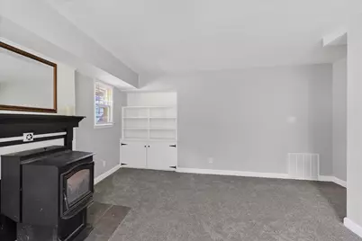 8225 W Prospect Road, Hillsboro, OH 45133 - Photo 11