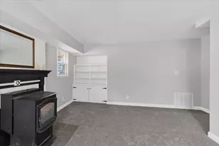 8225 W Prospect Rd, Hillsboro, OH 45133 - Photo 11