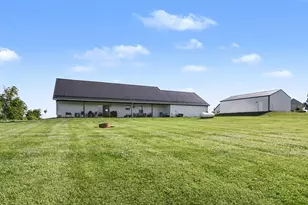 7101 Pleasantview Rd SE, Bremen, OH 43107 - Photo 5