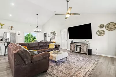 7101 Pleasantview Road SE, Bremen, OH 43107 - Photo 9
