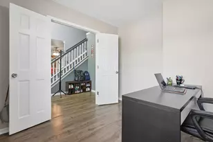 6657 Springview Dr, Westerville, OH 43082 - Photo 9