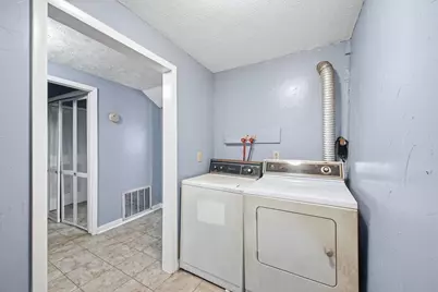 235 S Main Street, New Bloomington, OH 43341 - Photo 17