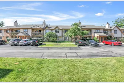 2269 Hedgerow Road #2269B, Columbus, OH 43220 - Photo 3