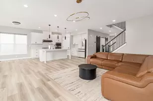1601 Cromwill Loop, Delaware, OH 43015 - Photo 15
