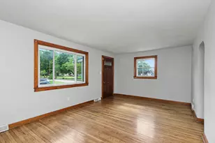 1103 Rogers St, Bucyrus, OH 44820 - Photo 3