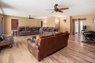 3773 Dixon Rd SW, Pataskala, OH 43062 - Photo 15