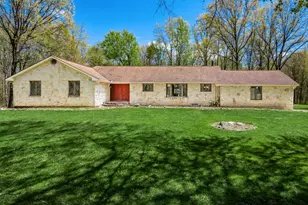 3773 Dixon Rd SW, Pataskala, OH 43062 - Photo 9