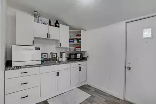 2287-2289 Margaret Ave, Columbus, OH 43219 - Photo 13