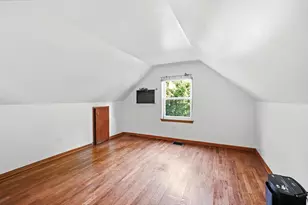 372 E Lincoln Ave, Columbus, OH 43214 - Photo 21