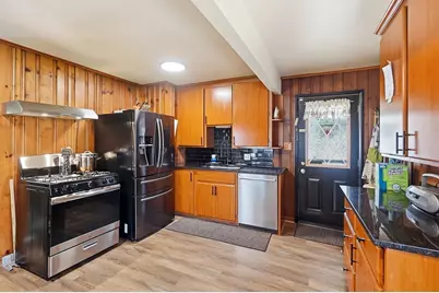 372 E Lincoln Avenue, Columbus, OH 43214 - Photo 9