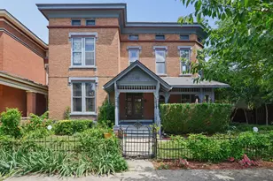 40 Smith Pl, Columbus, OH 43201 - Photo 1