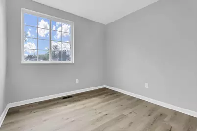 8906 Lakefield Court, Galloway, OH 43119 - Photo 13