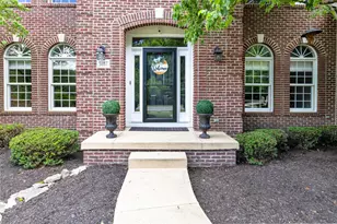 5187 Medallion Dr E, Westerville, OH 43082 - Photo 5