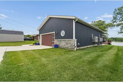 1300 E Choctaw Drive, London, OH 43140 - Photo 47