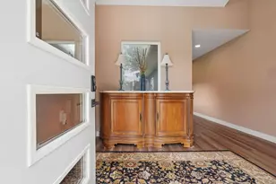 1300 E Choctaw Dr, London, OH 43140 - Photo 13