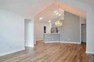 2647 Prestwick Village Cir, Springfield, OH 45503 - Photo 3