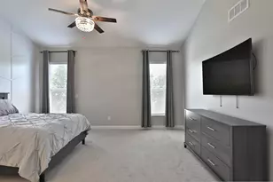 384 Jct Crossing Dr, Columbus, OH 43213 - Photo 11