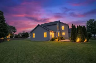 4440 Huntwicke Dr, Hilliard, OH 43026 - Photo 3