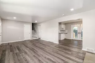 1266 Pershing Dr, Columbus, OH 43224 - Photo 9
