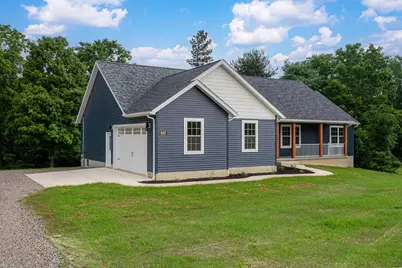 423 Neal Avenue, Mount Gilead, OH 43338 - Photo 1