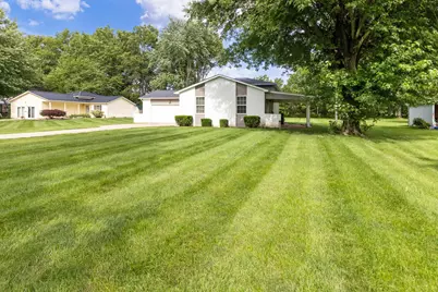 56 Arbor Lane SW, Pataskala, OH 43062 - Photo 3