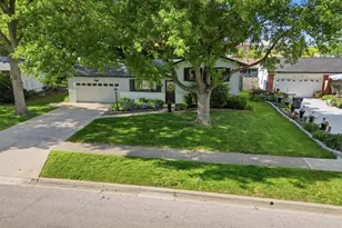 2598 Parlin Dr, Grove City, OH 43123 - Photo 5