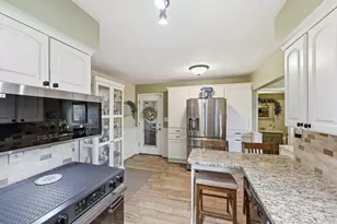 2598 Parlin Dr, Grove City, OH 43123 - Photo 11