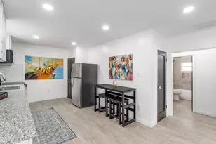 1034 E 19th Ave, Columbus, OH 43211 - Photo 7