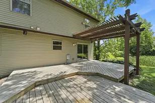 7504 Crossing Pl, Lewis Center, OH 43035 - Photo 5