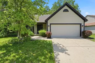 7504 Crossing Pl, Lewis Center, OH 43035 - Photo 1