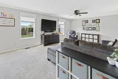 1635 England Drive, Columbus, OH 43240 - Photo 13