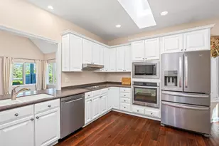 9978 Lavenham Cir W, Powell, OH 43065 - Photo 13