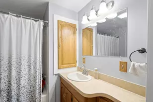 933 E High St, Mount Vernon, OH 43050 - Photo 21