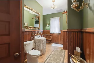 108 W Main Street, Amherst, OH 44001 - Photo 13
