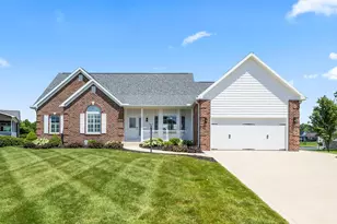 2232 Flagstick Dr, Marion, OH 43302 - Photo 3