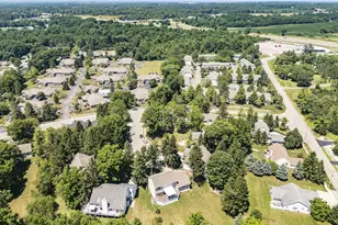 1800 Whispering Pines Ln, Bellefontaine, OH 43311 - Photo 91