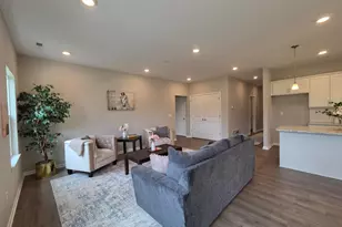 214 Center St, Ashley, OH 43003 - Photo 15