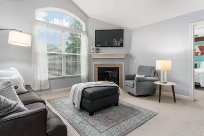 3973 Dinon Drive, Columbus, OH 43221 - Photo 7